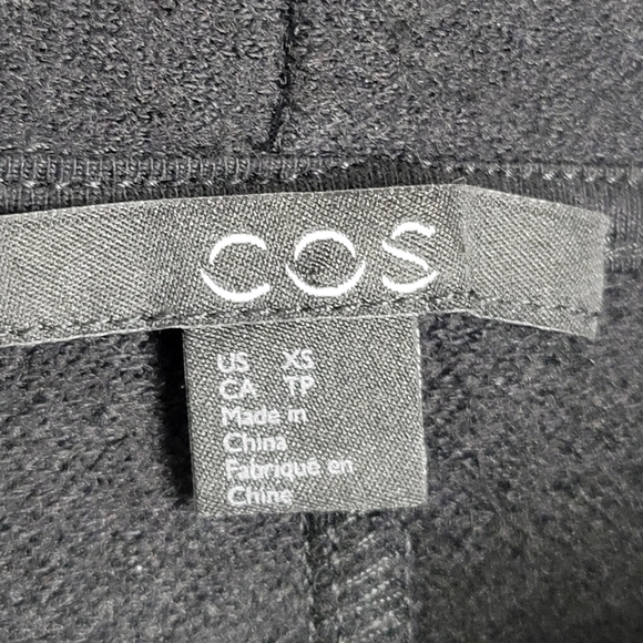 COS Turtleneck Wool Blend Pullover Sweater. - Picture 5 of 8